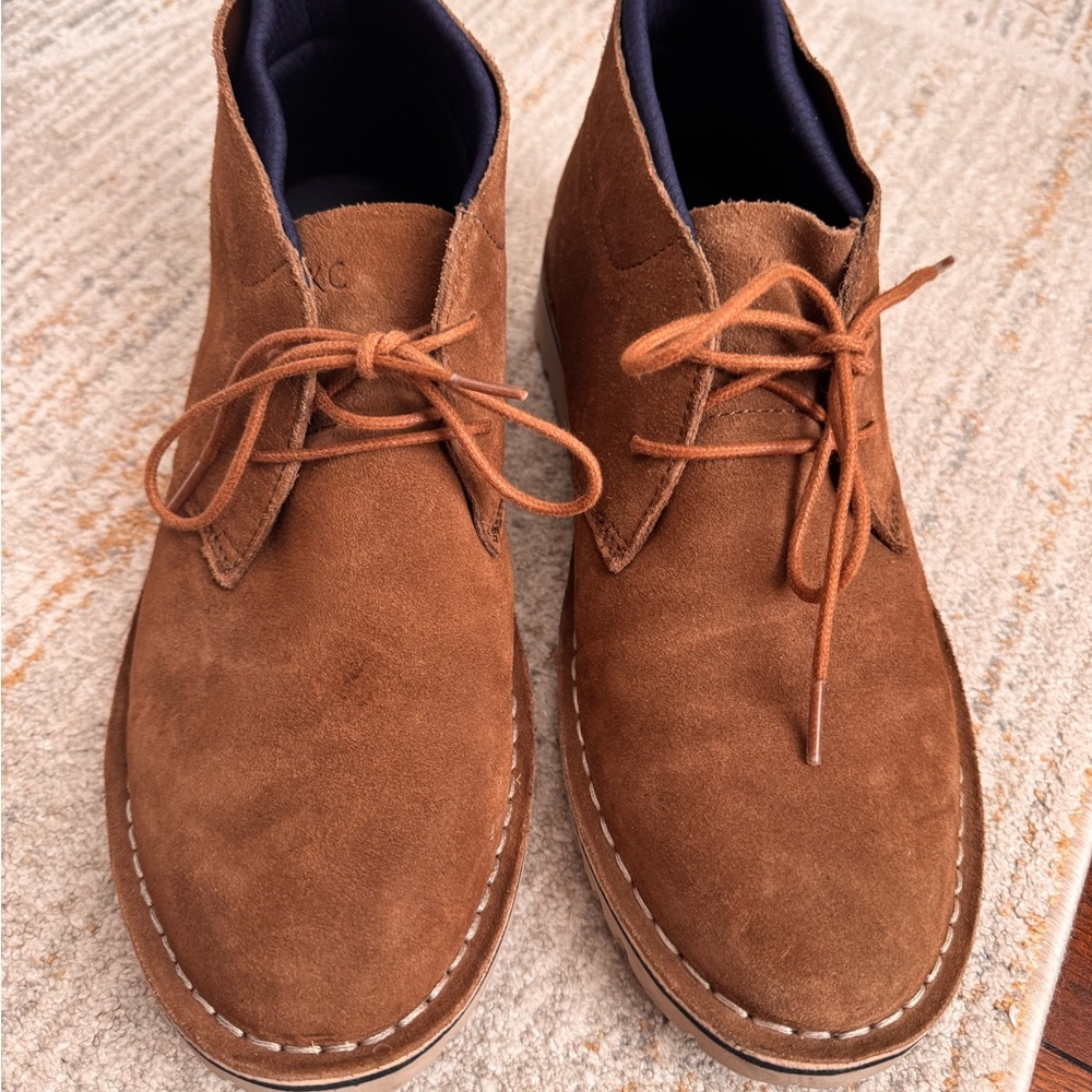 Kenneth Cole Tan Suede Chukka Boots